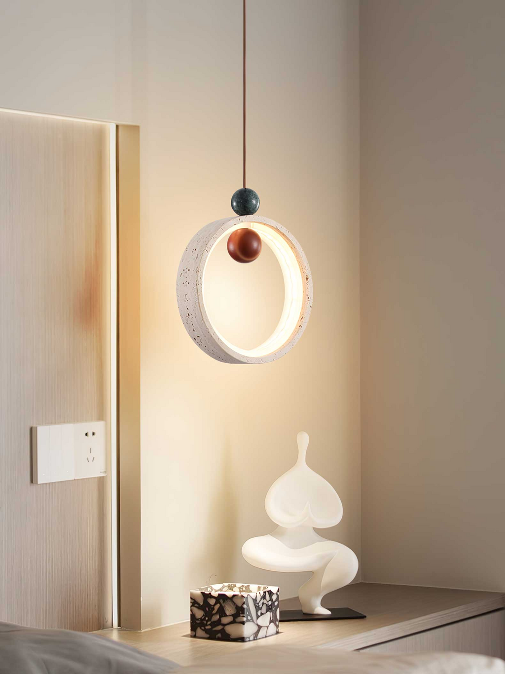 Suspension moderne Preston en Travertin jaune