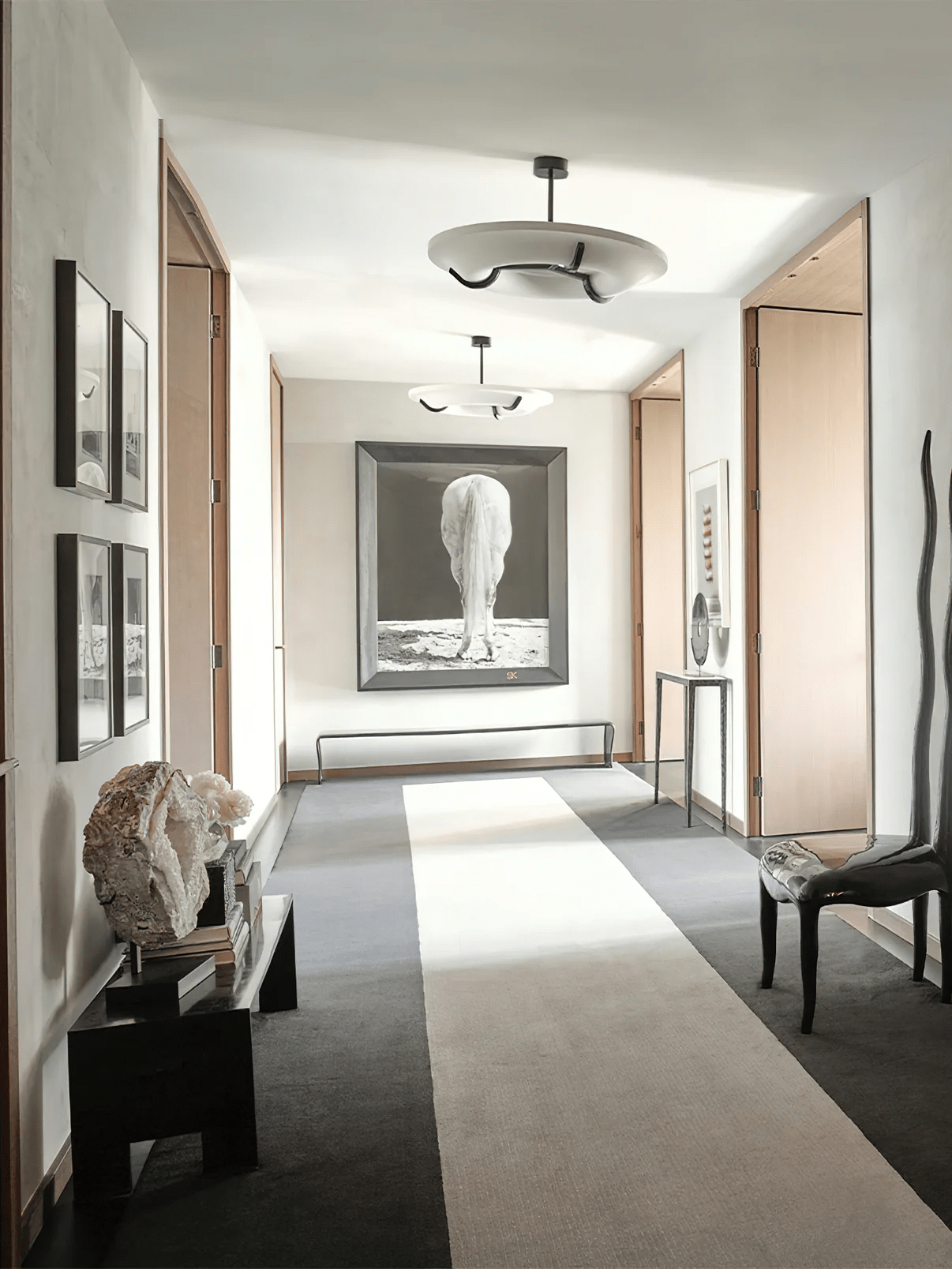 Suspension moderne Lance en Albâtre Noir et blanc