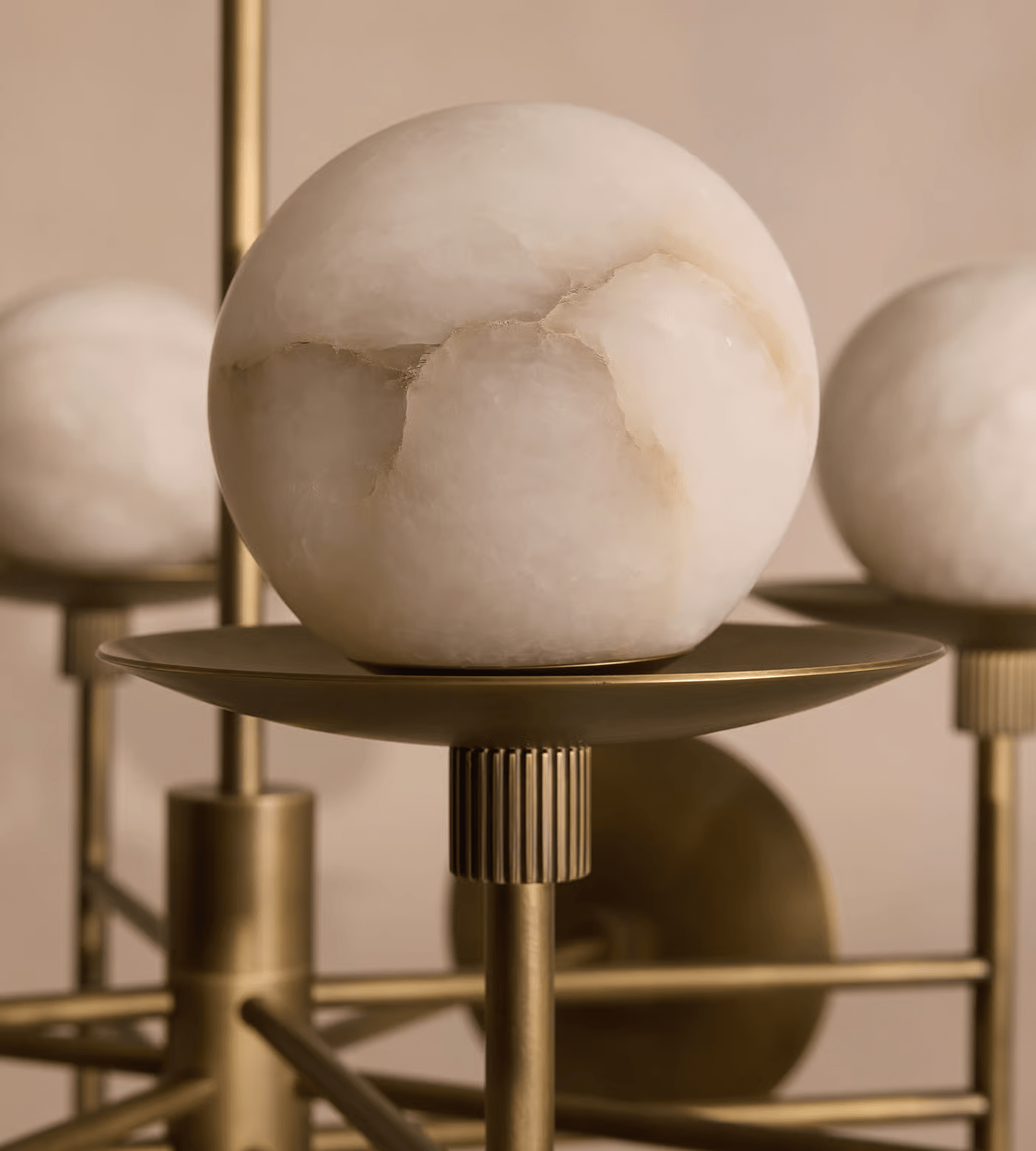 Lustre moderne Jolef en Albâtre Bronze et blanc