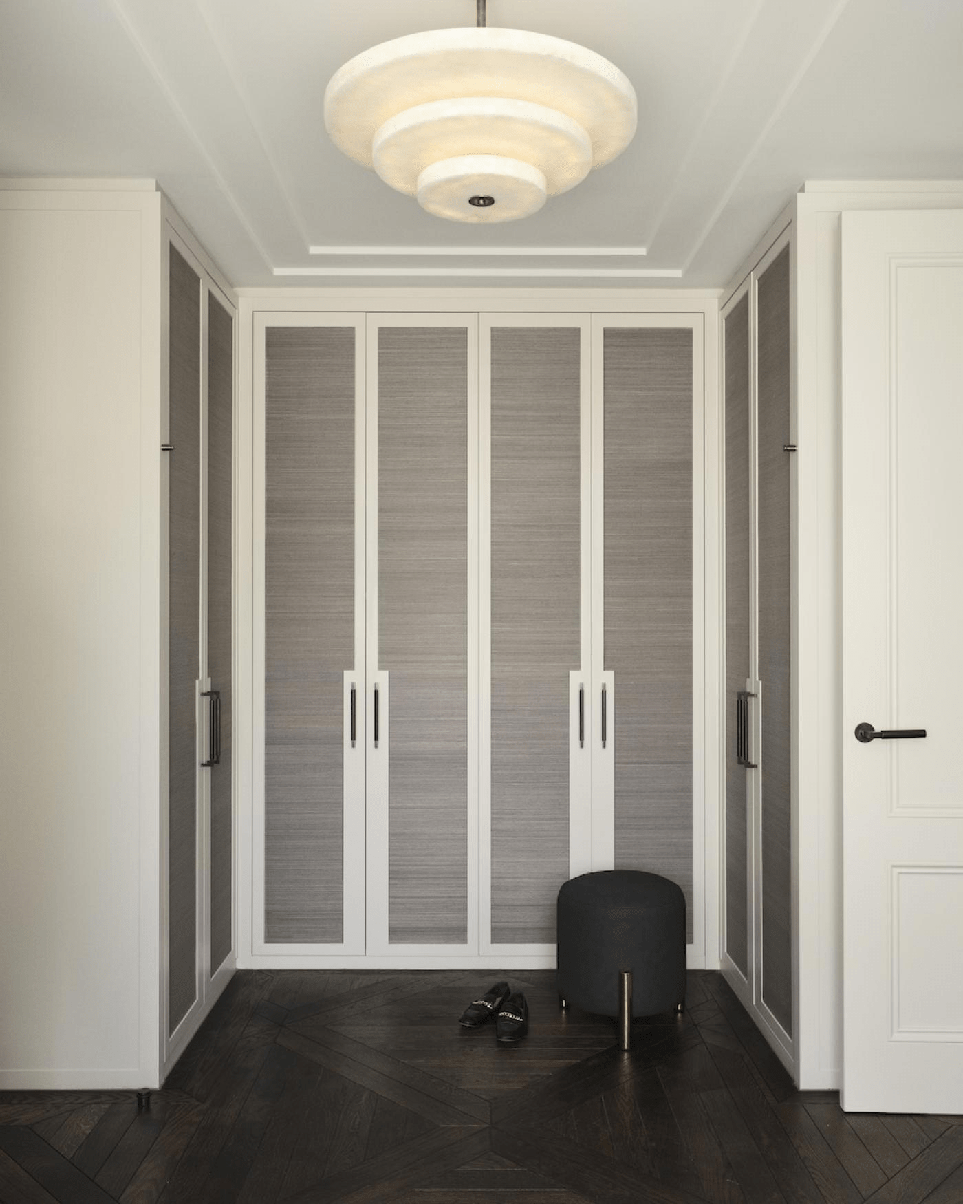 Lustre moderne Oran en Albâtre Bronze et blanc