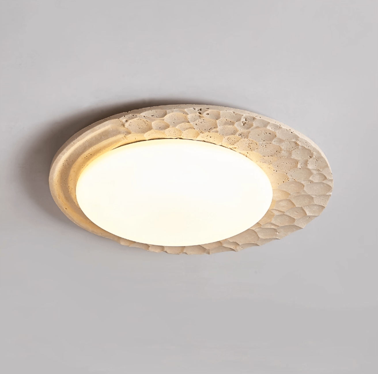 Plafonnier moderne Thjodolf en pierre Travertin jaune et blanc