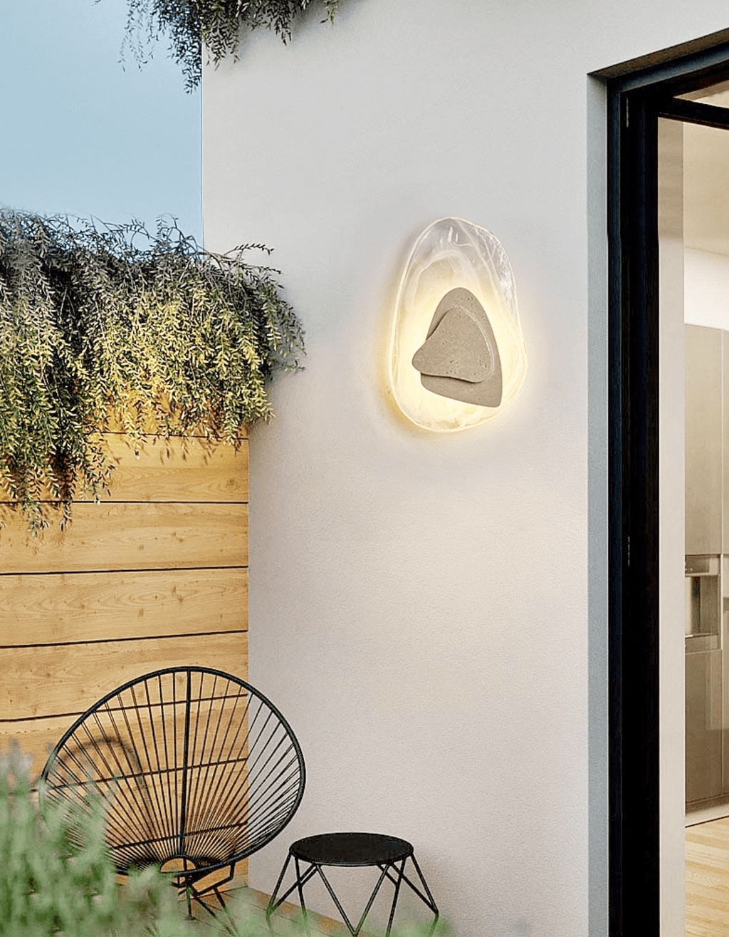 Applique murale moderne Tavish en Travertin jaune et transparent