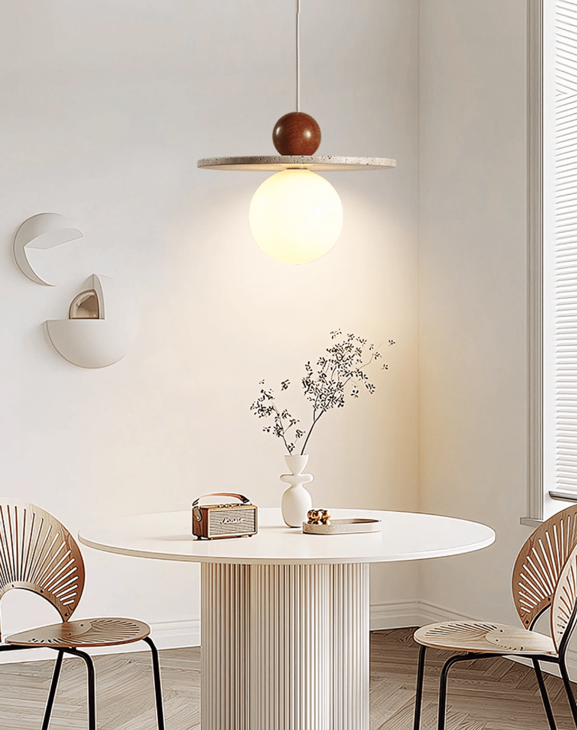 Suspension moderne Hjalmar en Travertin jaune et rouge bois