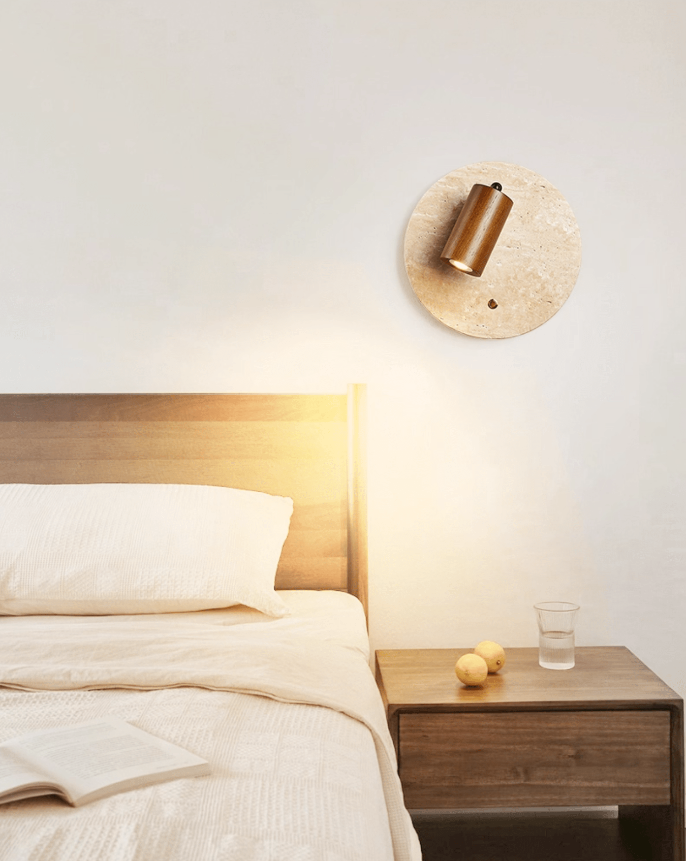 Applique murale moderne Boje en Noyer et travertin jaune