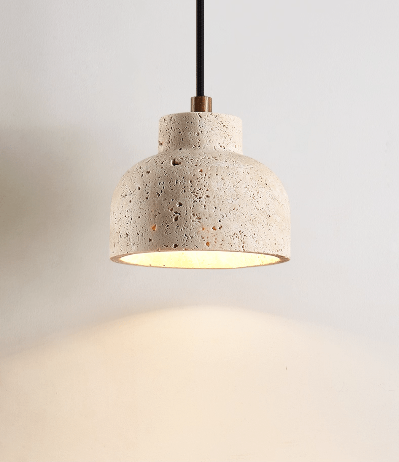 Suspension moderne Birch en Travertin jaune