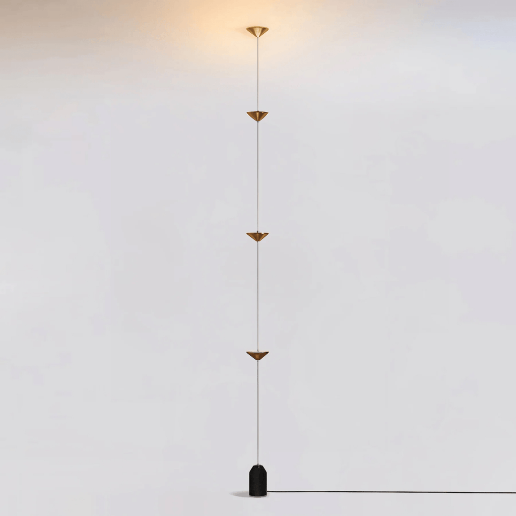 Lampadaire moderne Vaughan en Fer, Métal, Marbre Doré et noir