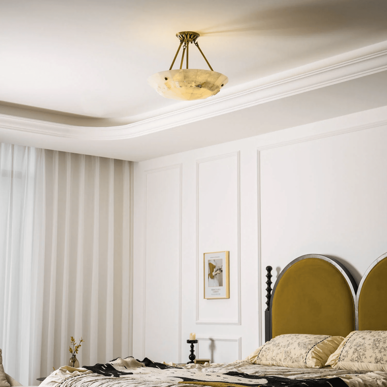 Plafonnier moderne Ainsley en Albâtre Laiton ancien et blanc