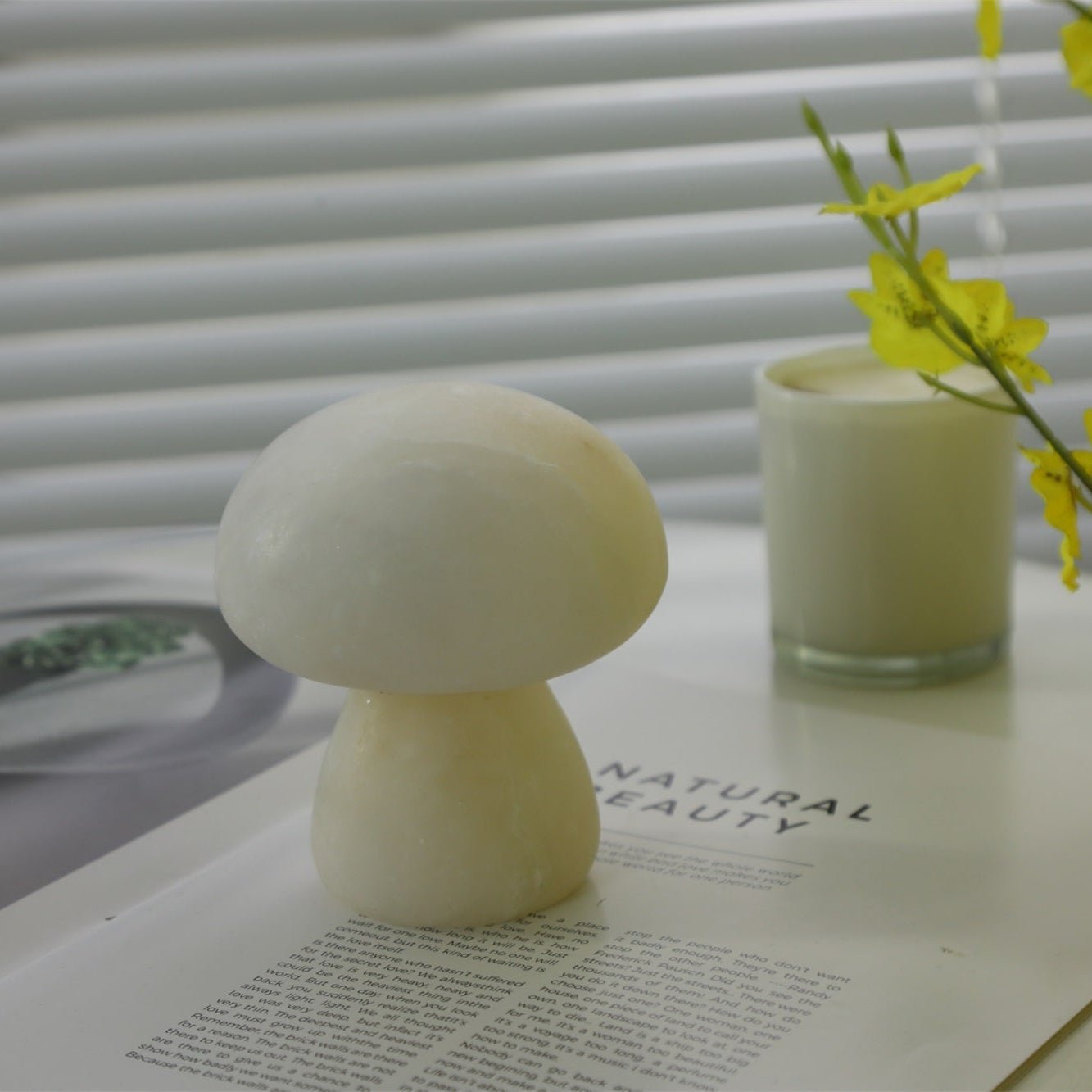 Lampe à poser moderne Ake en Albâtre Blanc
