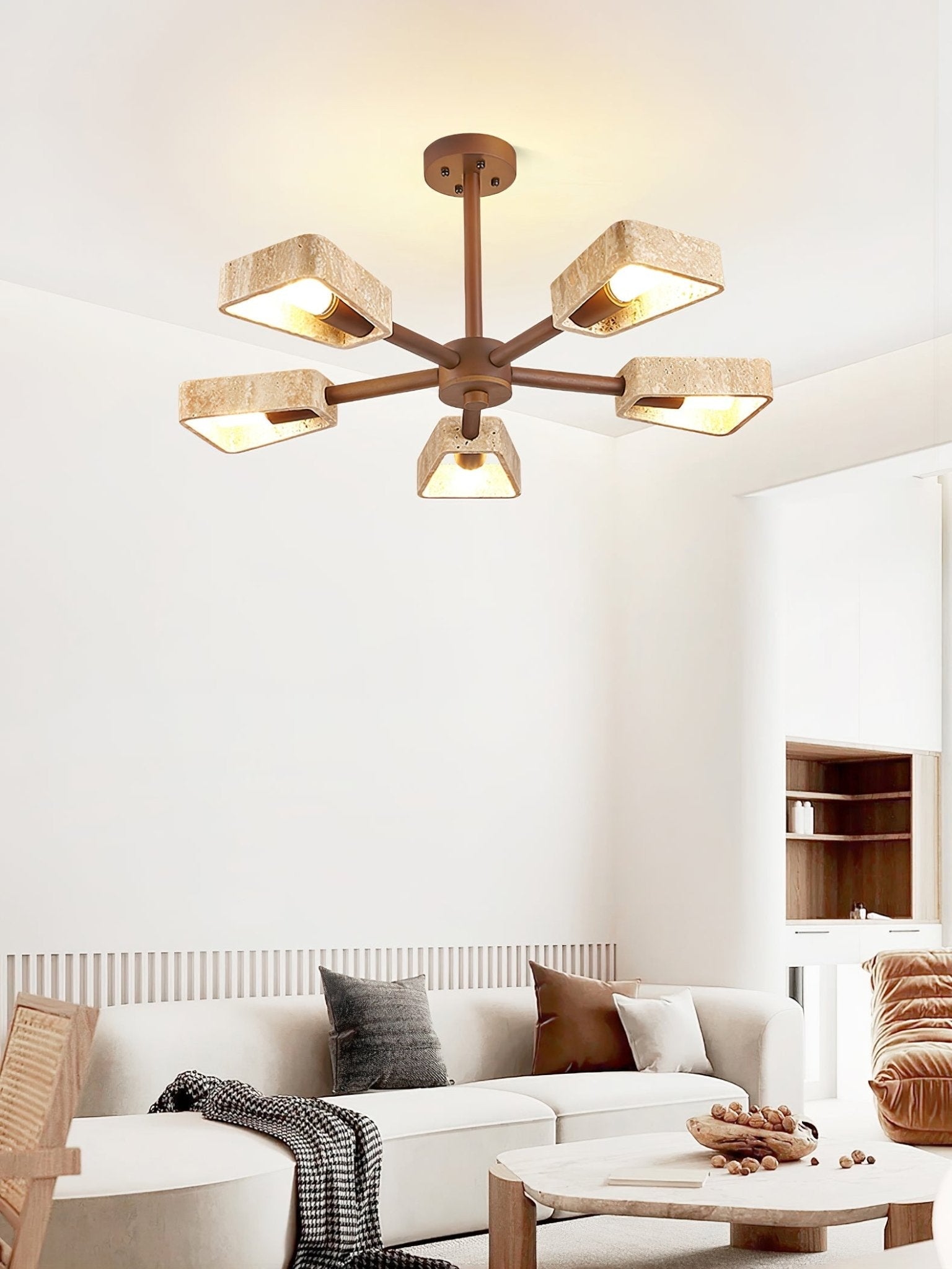 Lustre moderne Jyri en Noyer et travertin jaune