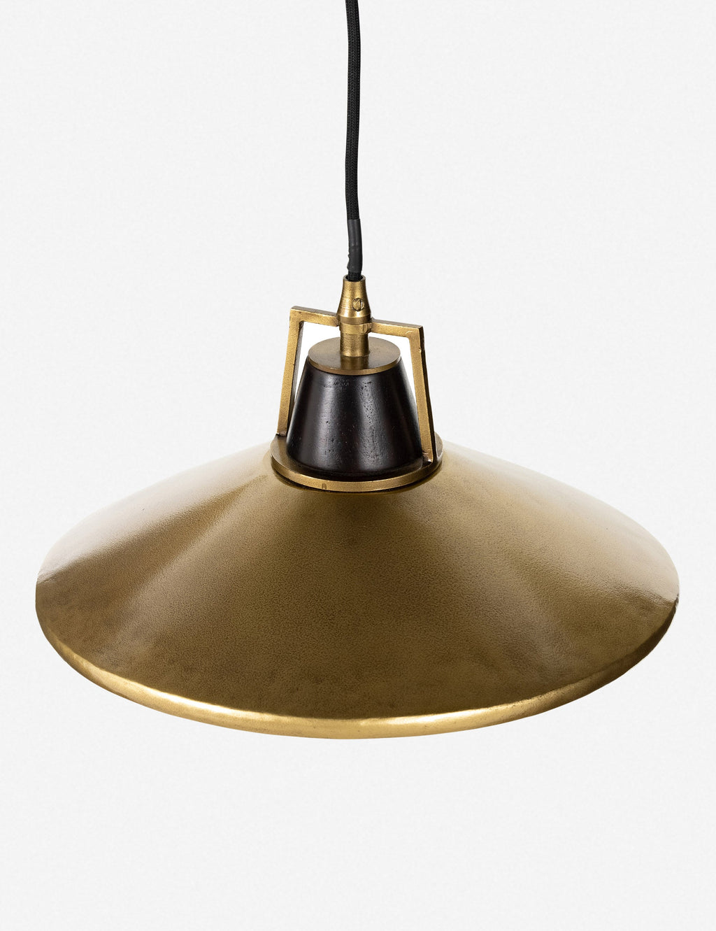 Suspension contemporain Cullen en laiton ancien - Laiton ancien