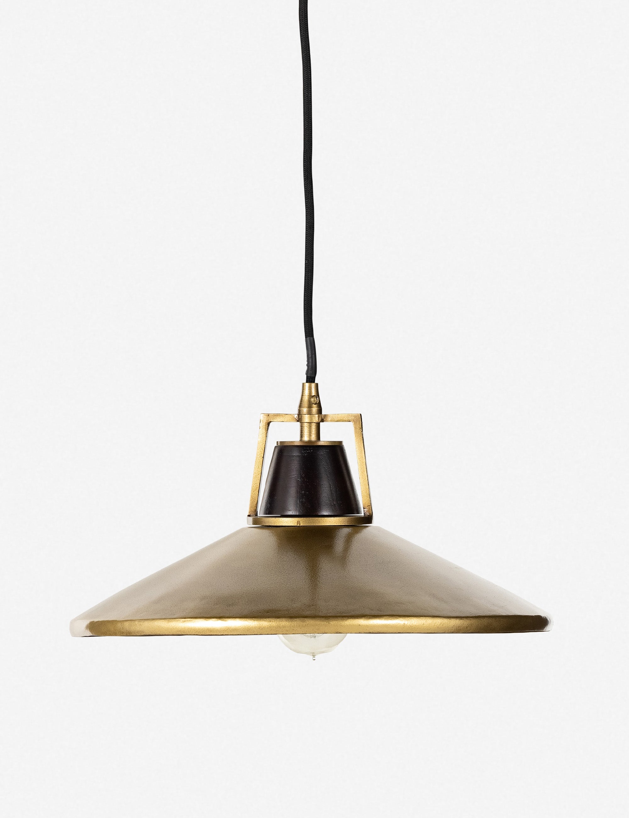 Suspension contemporain Cullen en laiton ancien - Laiton ancien
