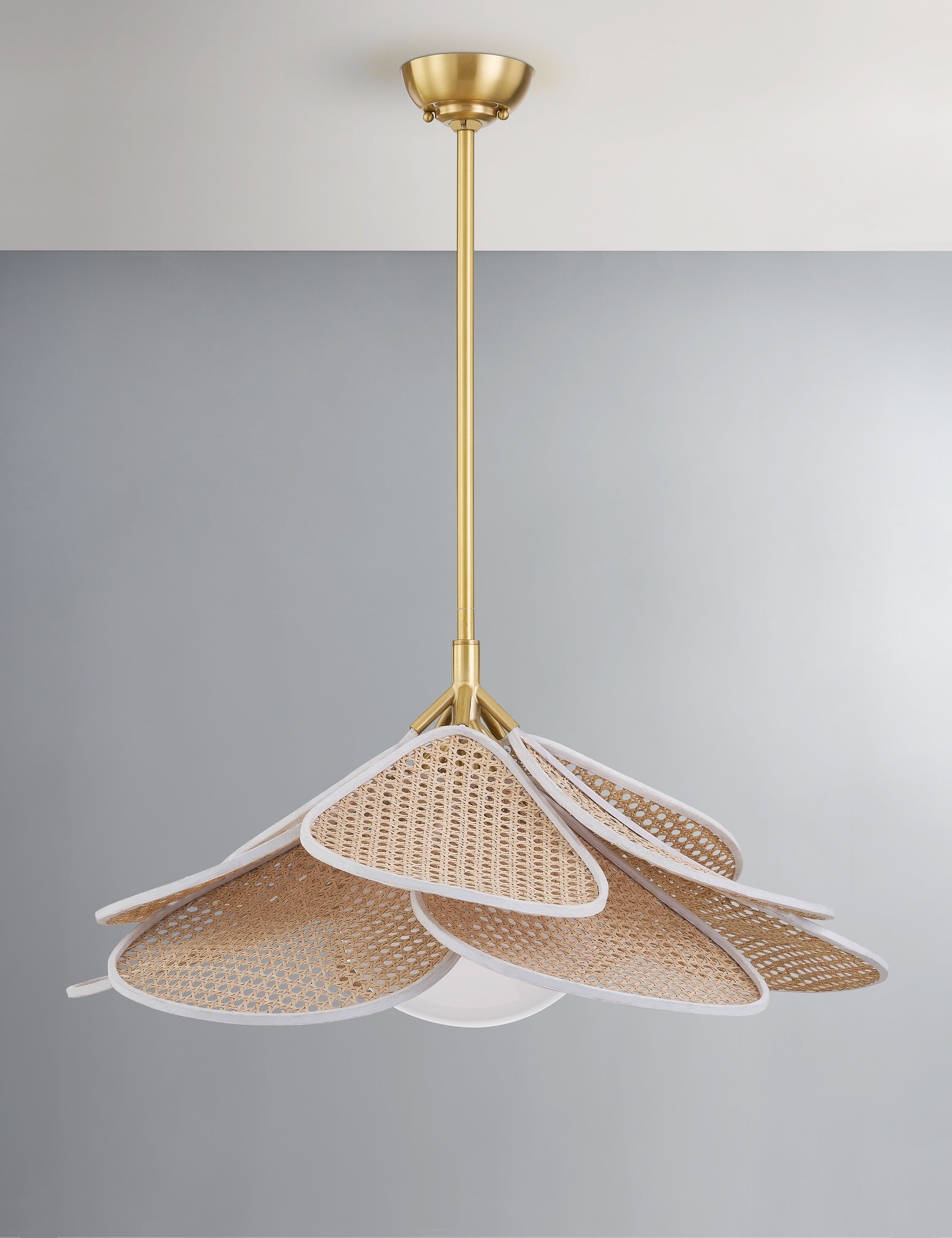 Suspension design Pic en naturel - Naturel