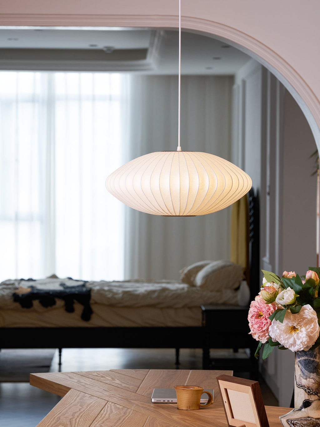 Suspension moderne Charlton en soie Blanc
