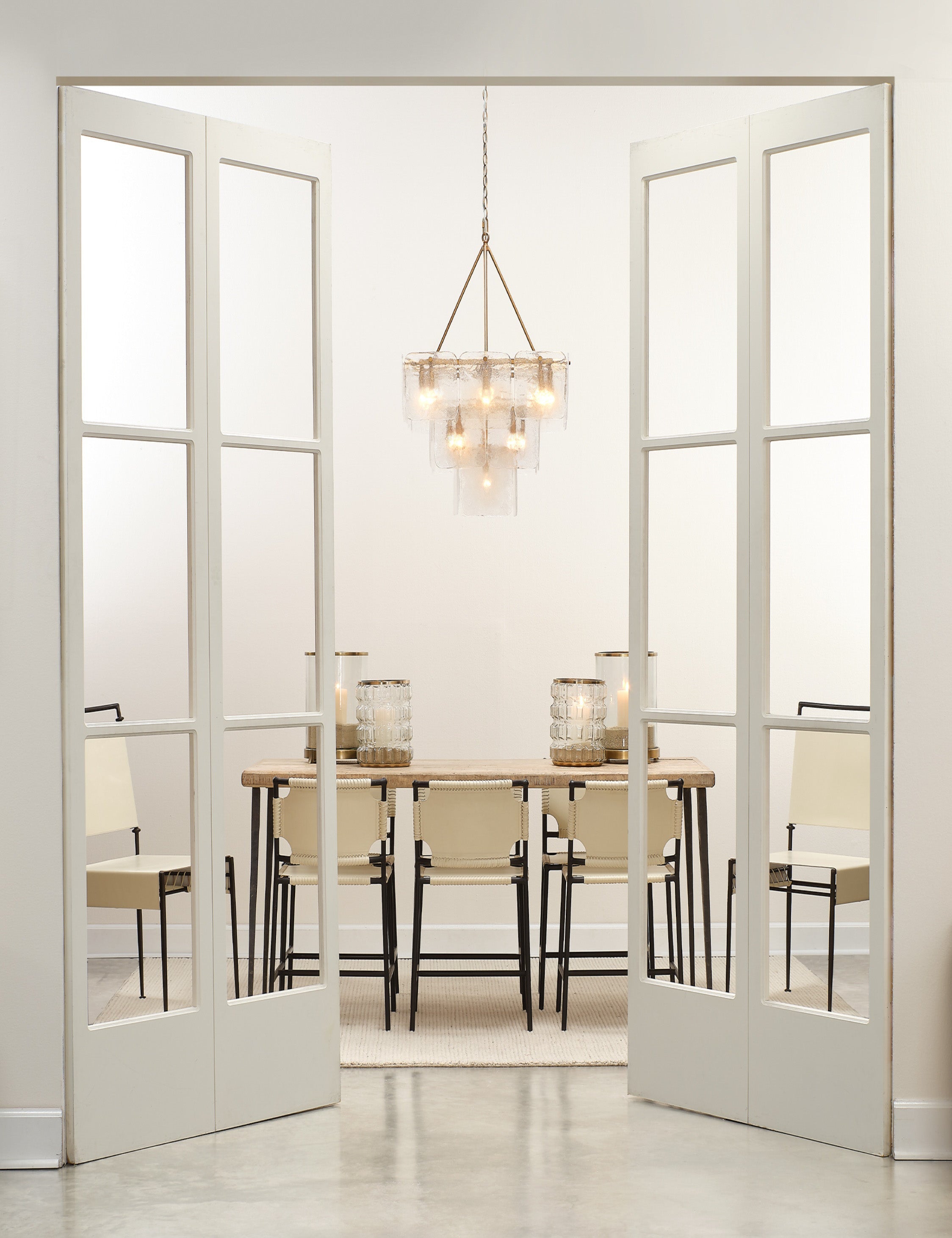 Lustre organique Thorkild en laiton - Laiton