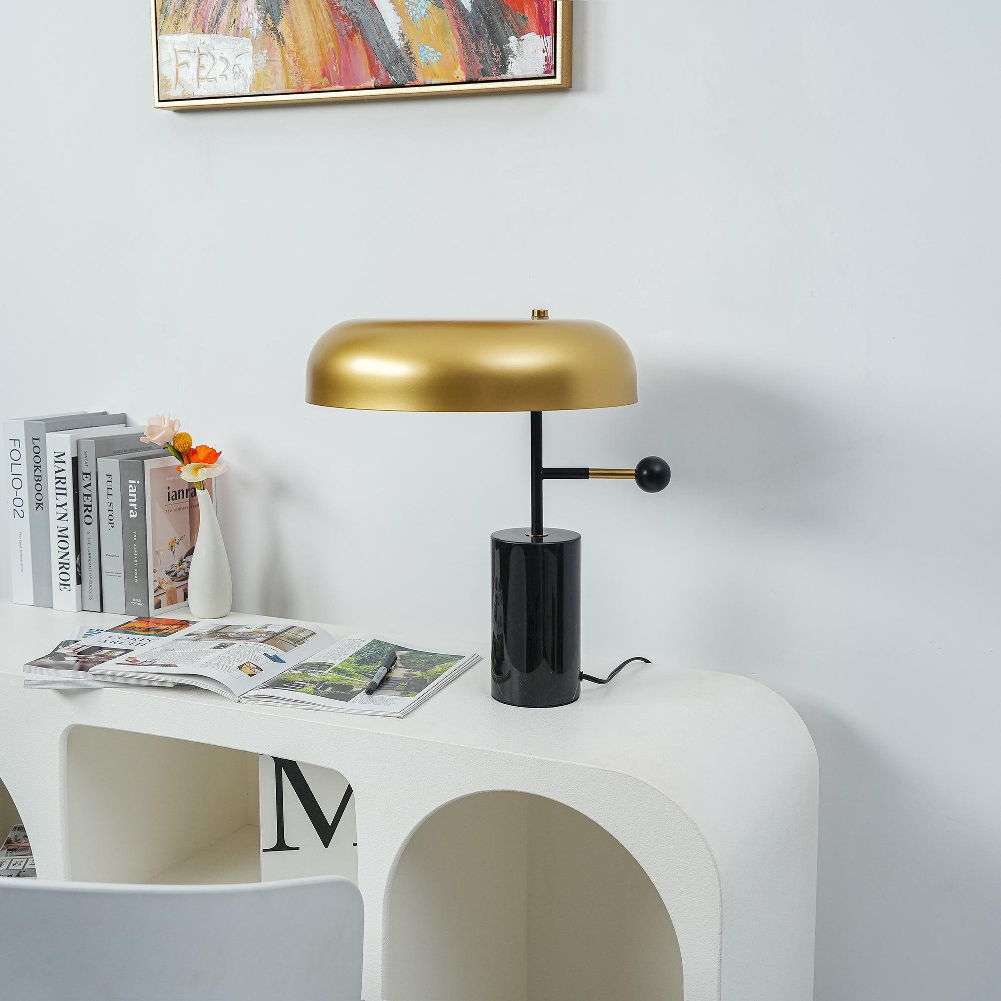 Lampe à poser moderne Riel en Fer, Métal, Marbre Noir et doré