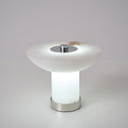 Lampe à poser moderne Ottar en Albâtre Chrome et blanc