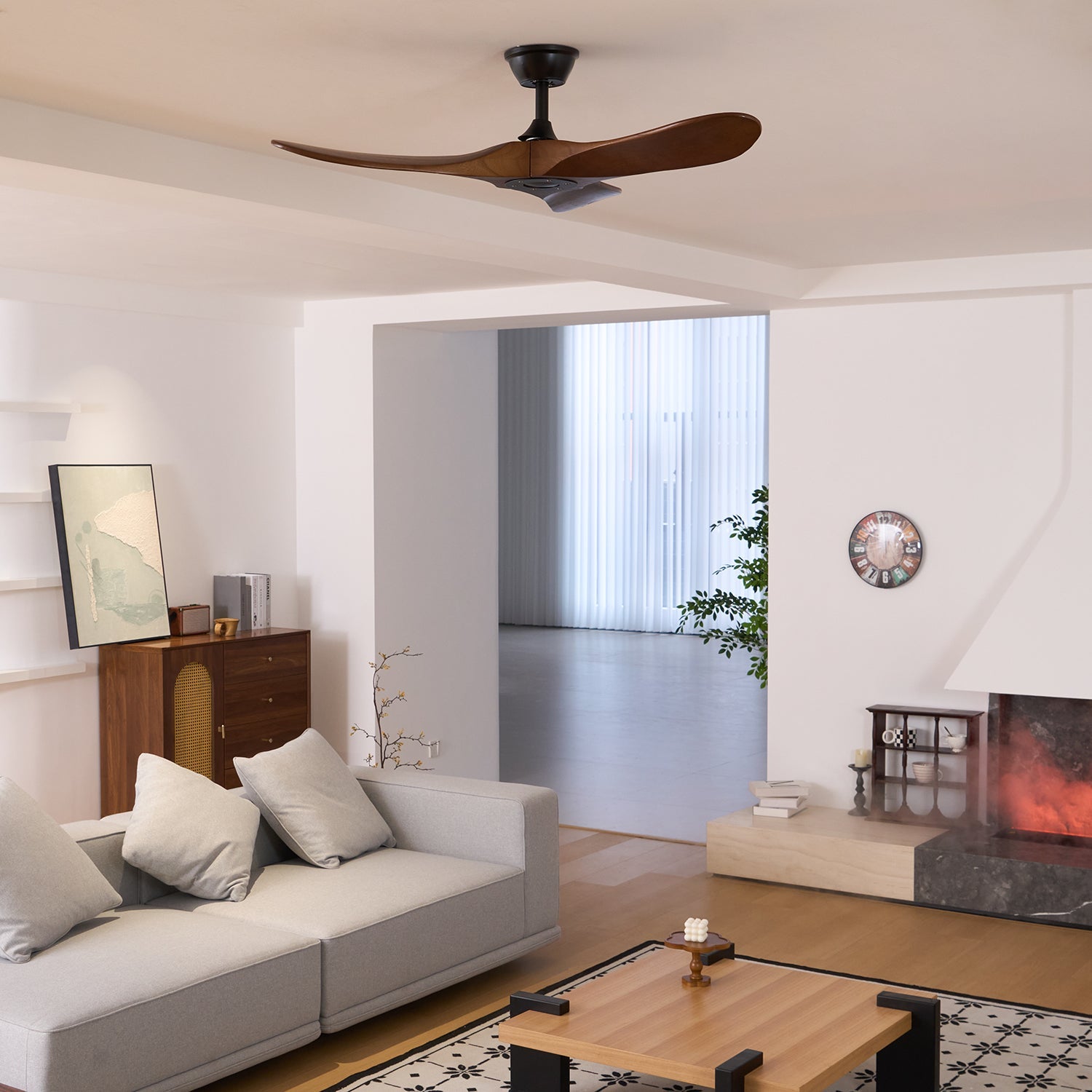 Ventilateur de plafond moderne Toke en Grain bois noyer et noir