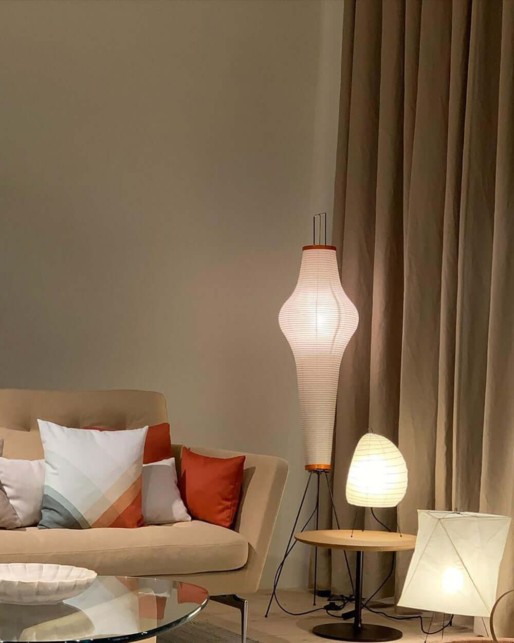 Lampadaire moderne Cyril en papier Blanc