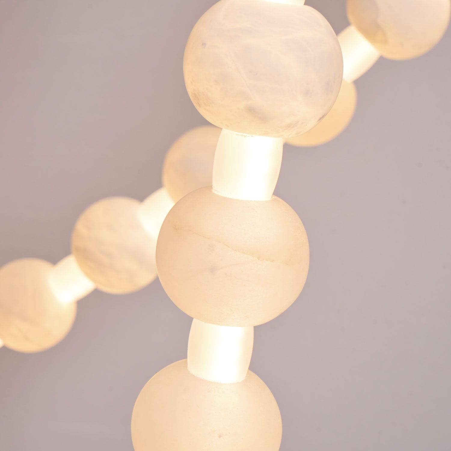 Lustre moderne Miska en Albâtre Or et blanc