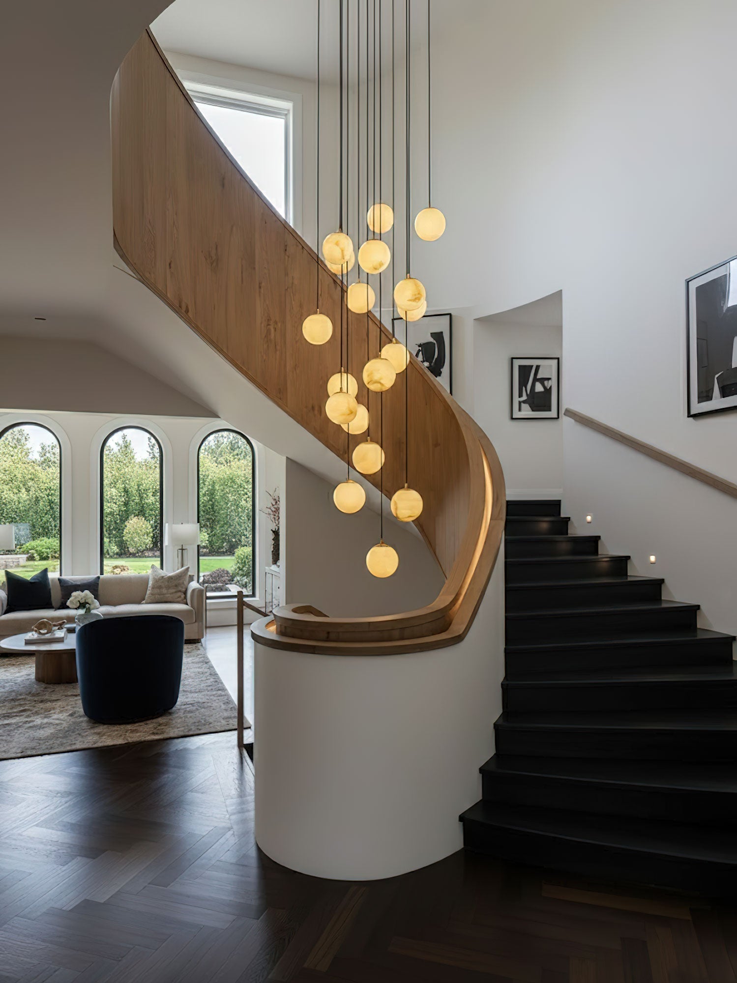Lustre moderne Mikko en Albâtre Noir et blanc