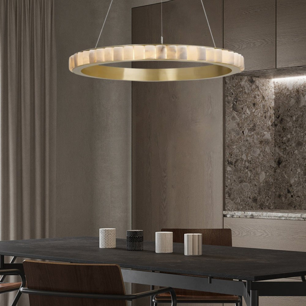 Lustre moderne Kenric en Albâtre Noir