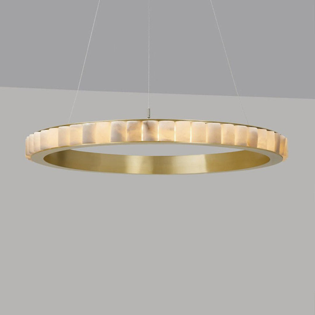 Lustre moderne Kenric en Albâtre Laiton