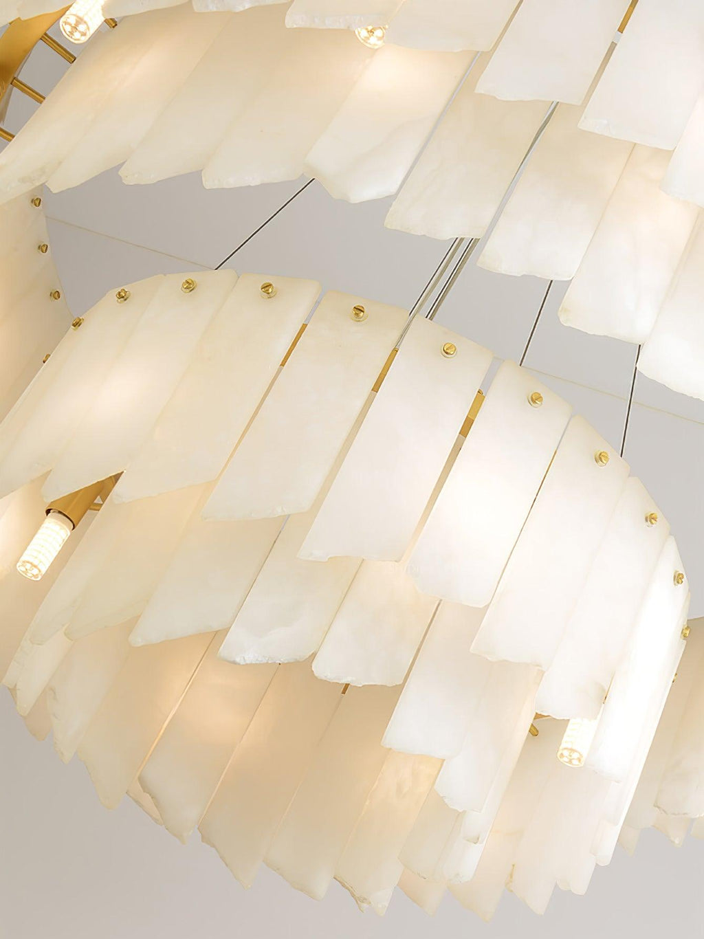 Lustre moderne Darin en Albâtre Laiton et blanc