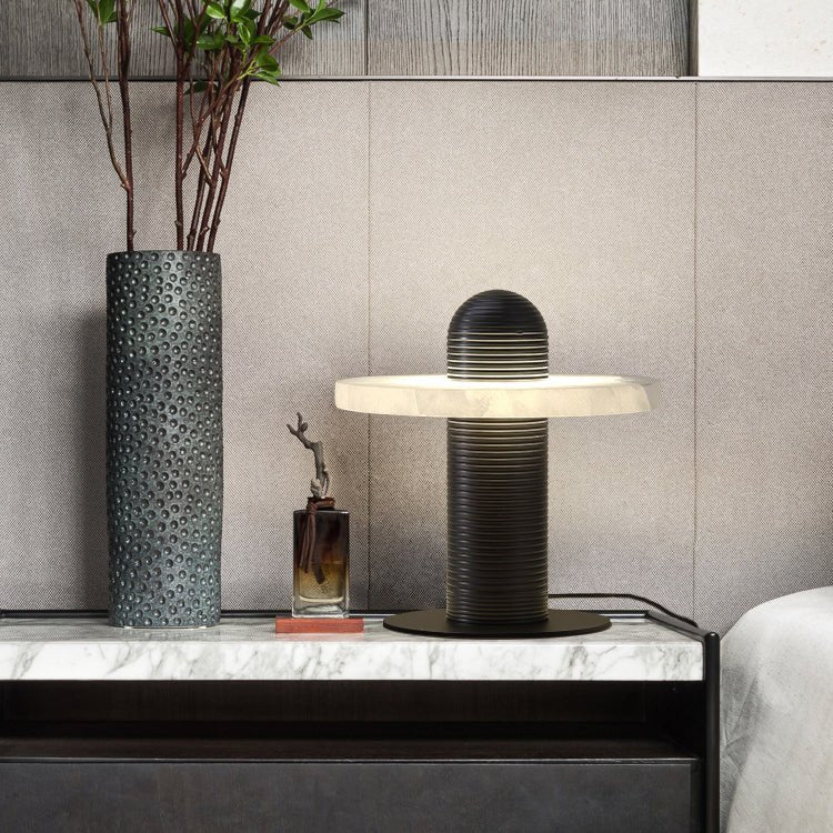 Lampe à poser moderne Booth en Albâtre