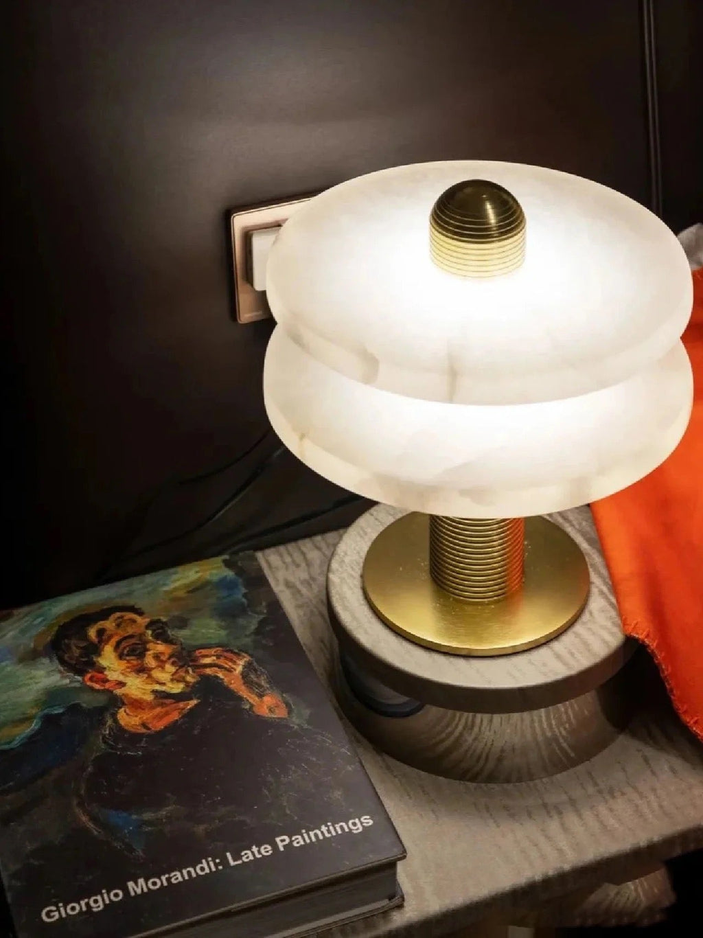 Lampe à poser moderne Booth en Albâtre