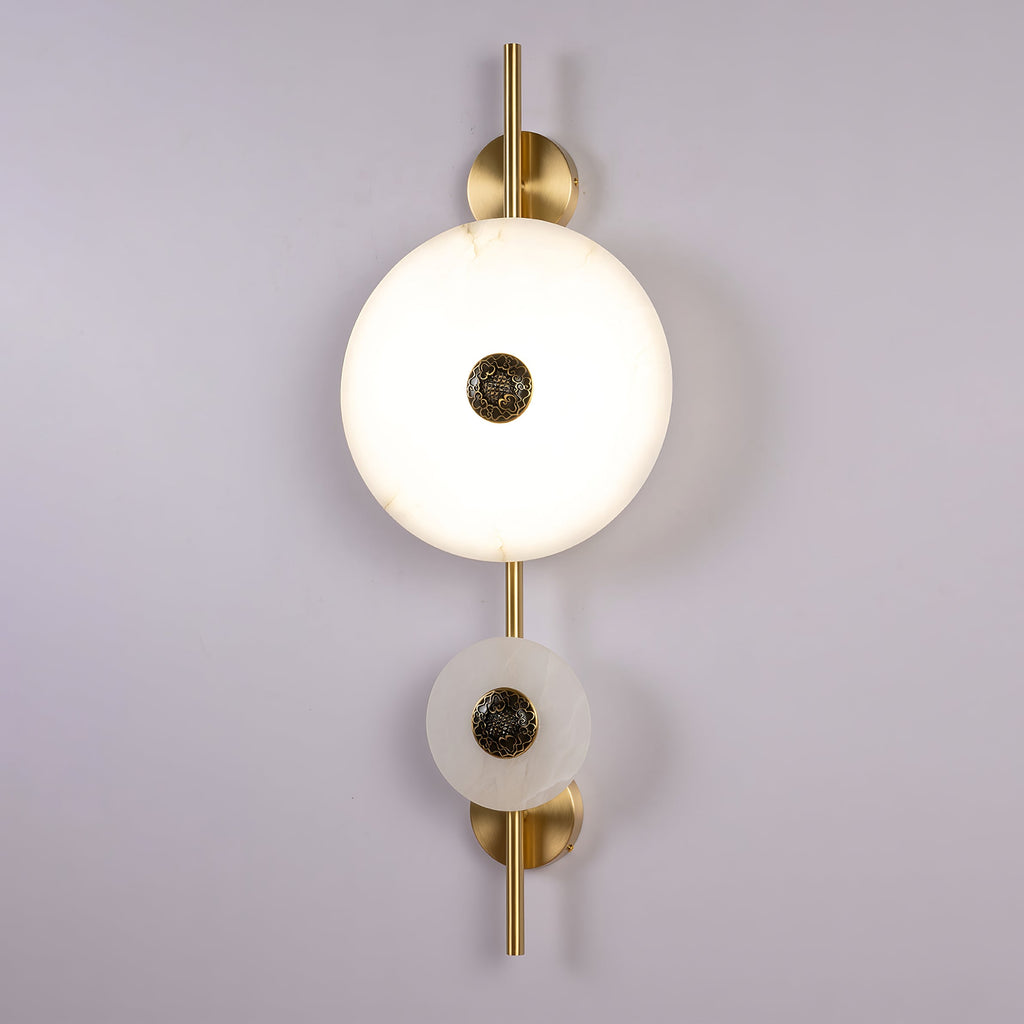 Applique murale moderne Lykke en Albâtre Laiton et blanc