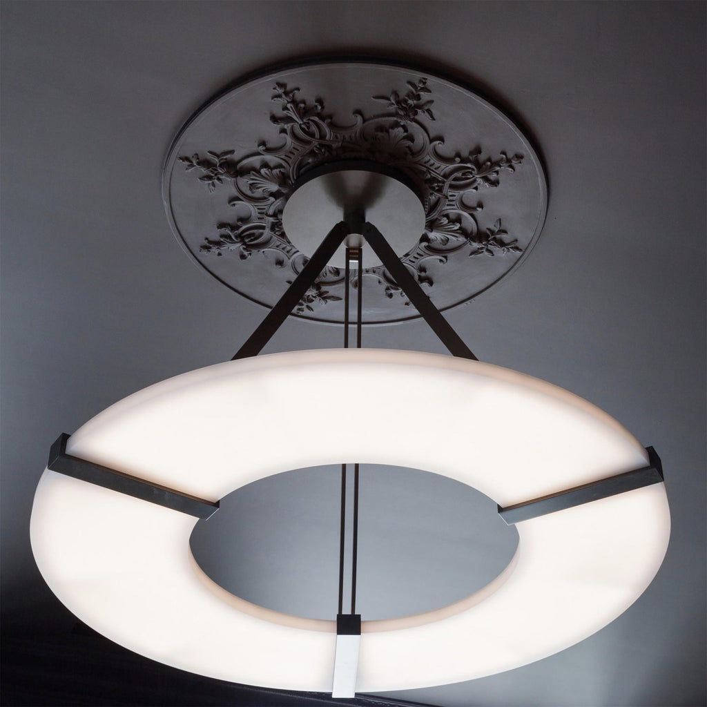 Suspension moderne Judson en Albâtre Noir et blanc
