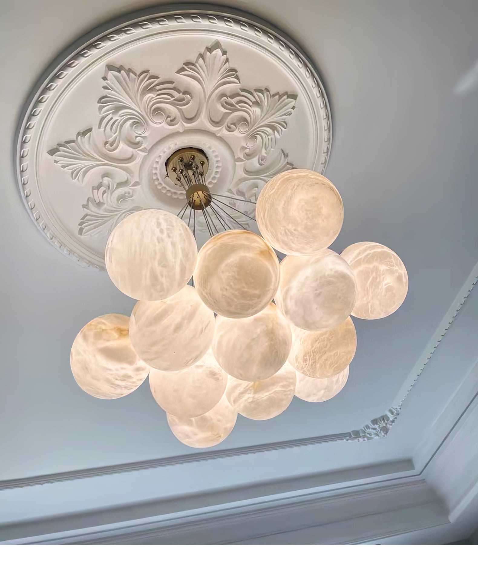 Lustre moderne Gudmund en Albâtre