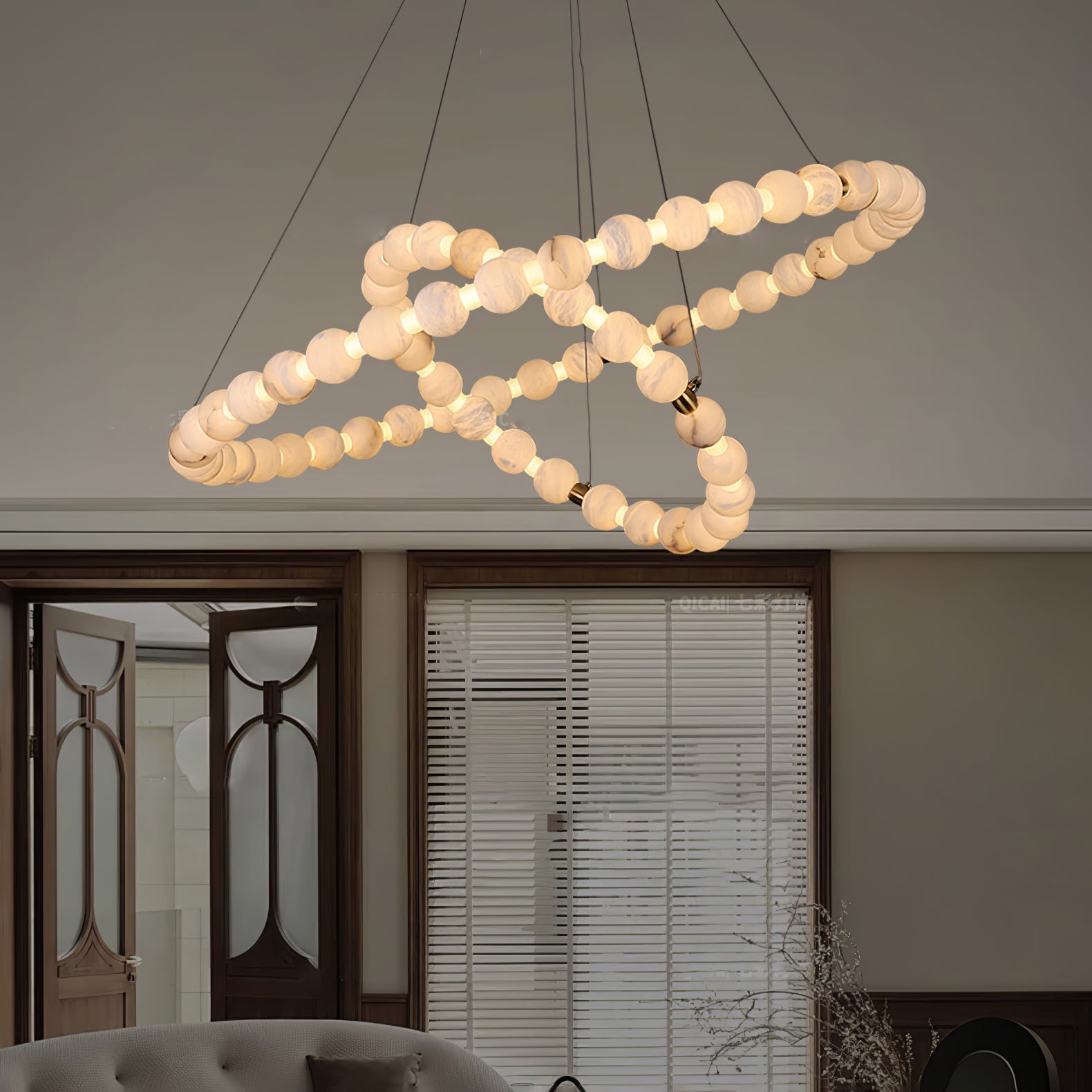 Lustre moderne Mael en Albâtre Or et blanc