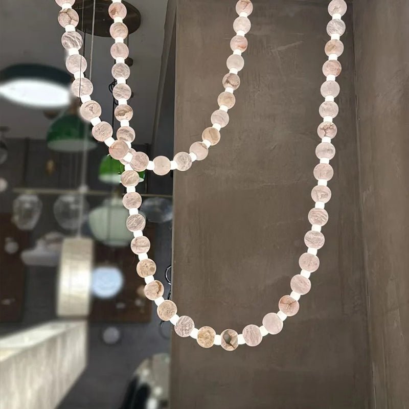 Lustre moderne Miska en Albâtre Or et blanc