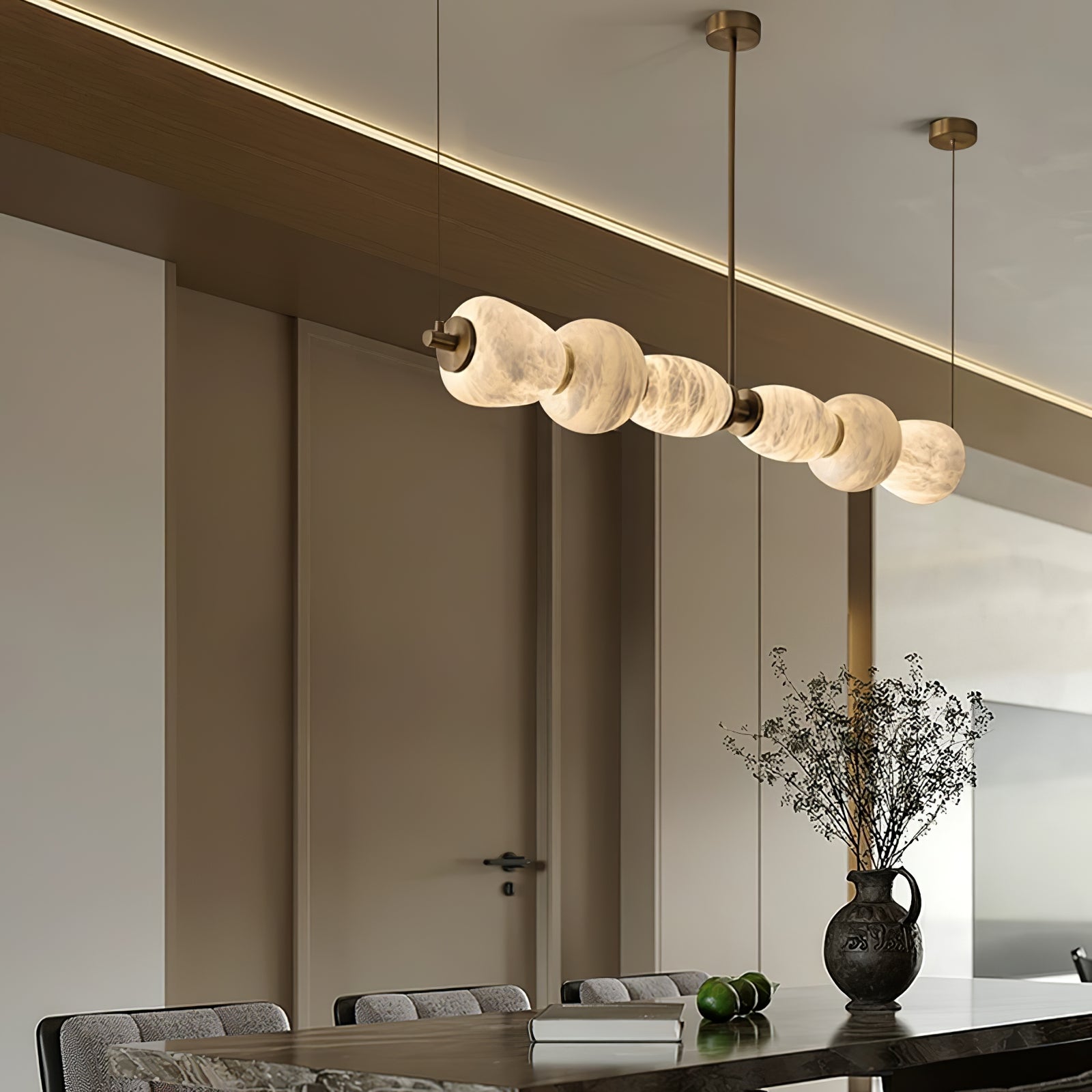 Lustre moderne Egil en Albâtre Or et blanc