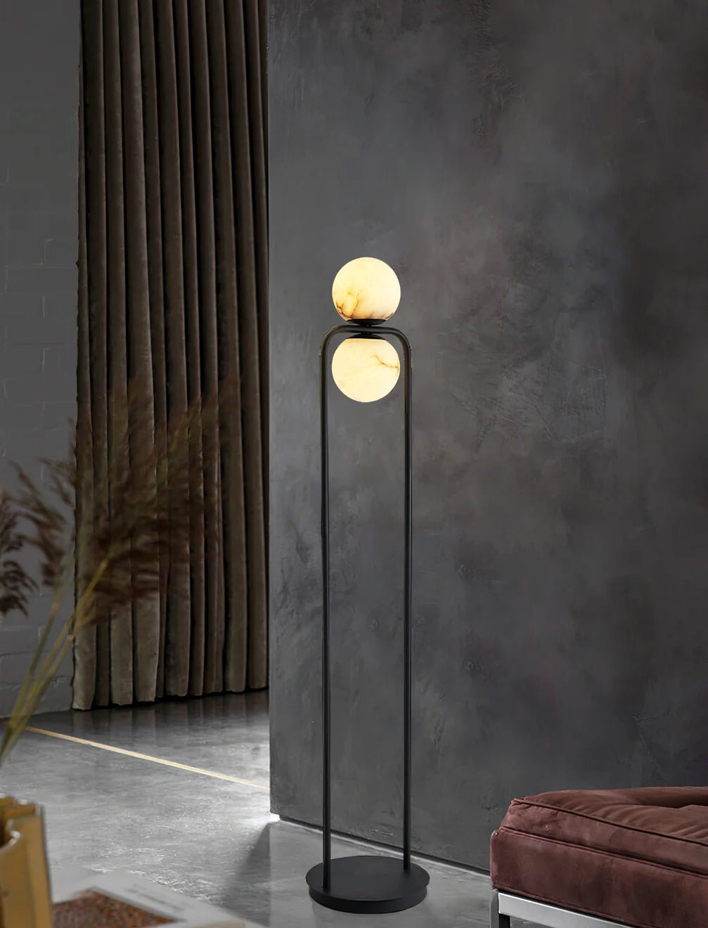 Lampadaire moderne Lodin en Albâtre Noir et blanc