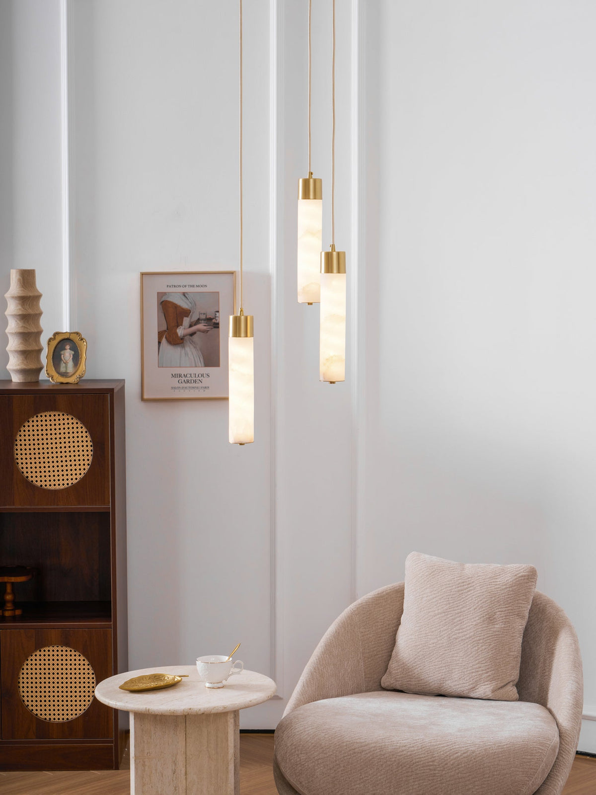 Alabaster Tube Brass Pendant Lamp