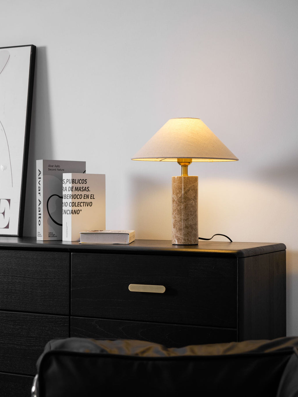 Lampe à poser moderne Wreston en pierre Beige et marbre Lampbase