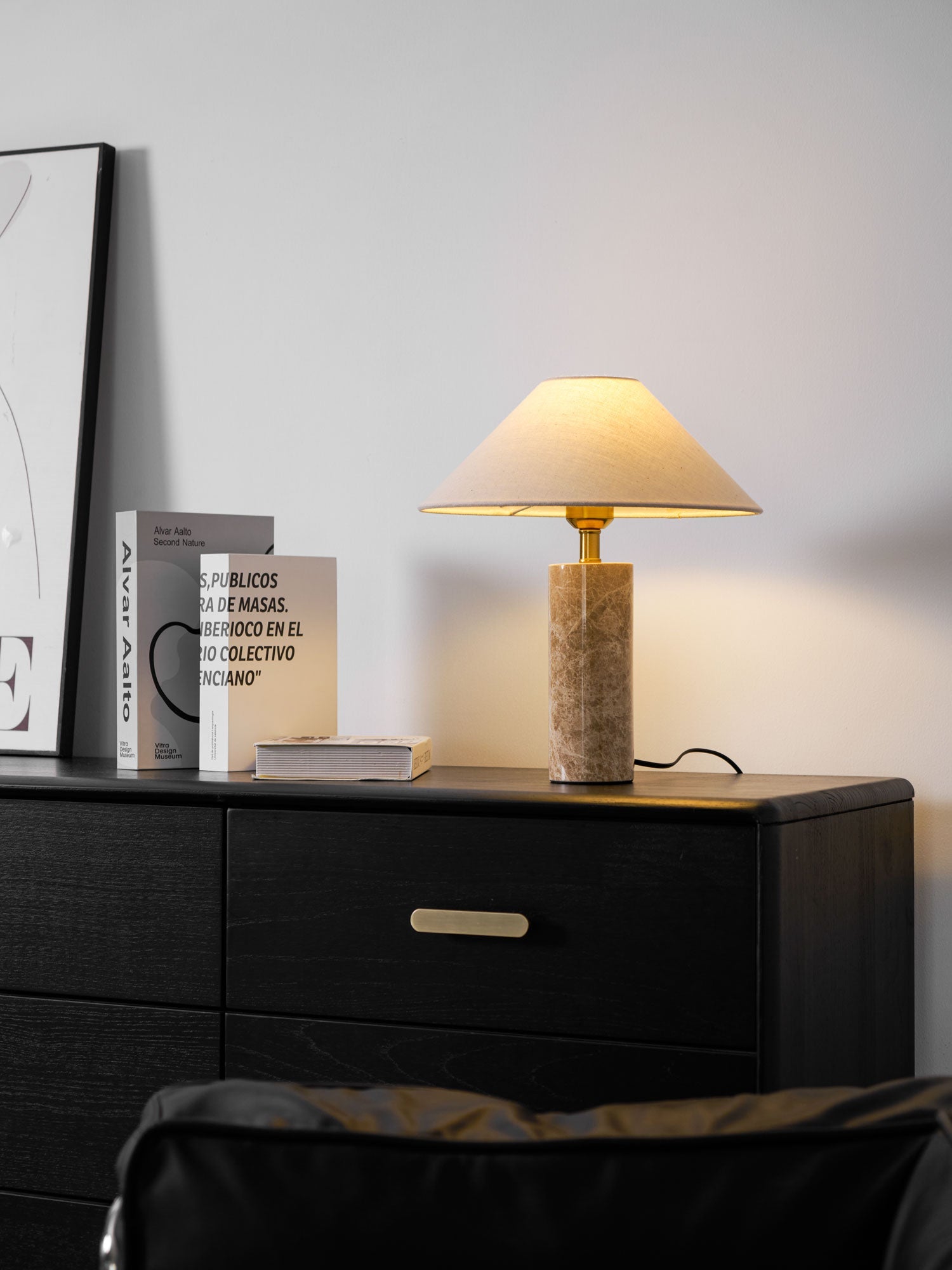 Lampe à poser moderne Wreston en pierre Beige et marbre Lampbase