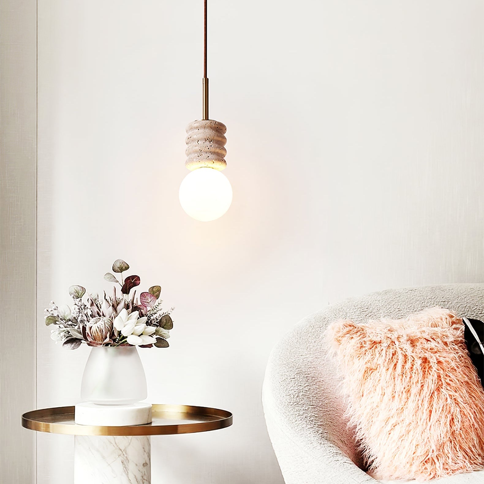 Suspension moderne Herman en Travertin jaune et blanc