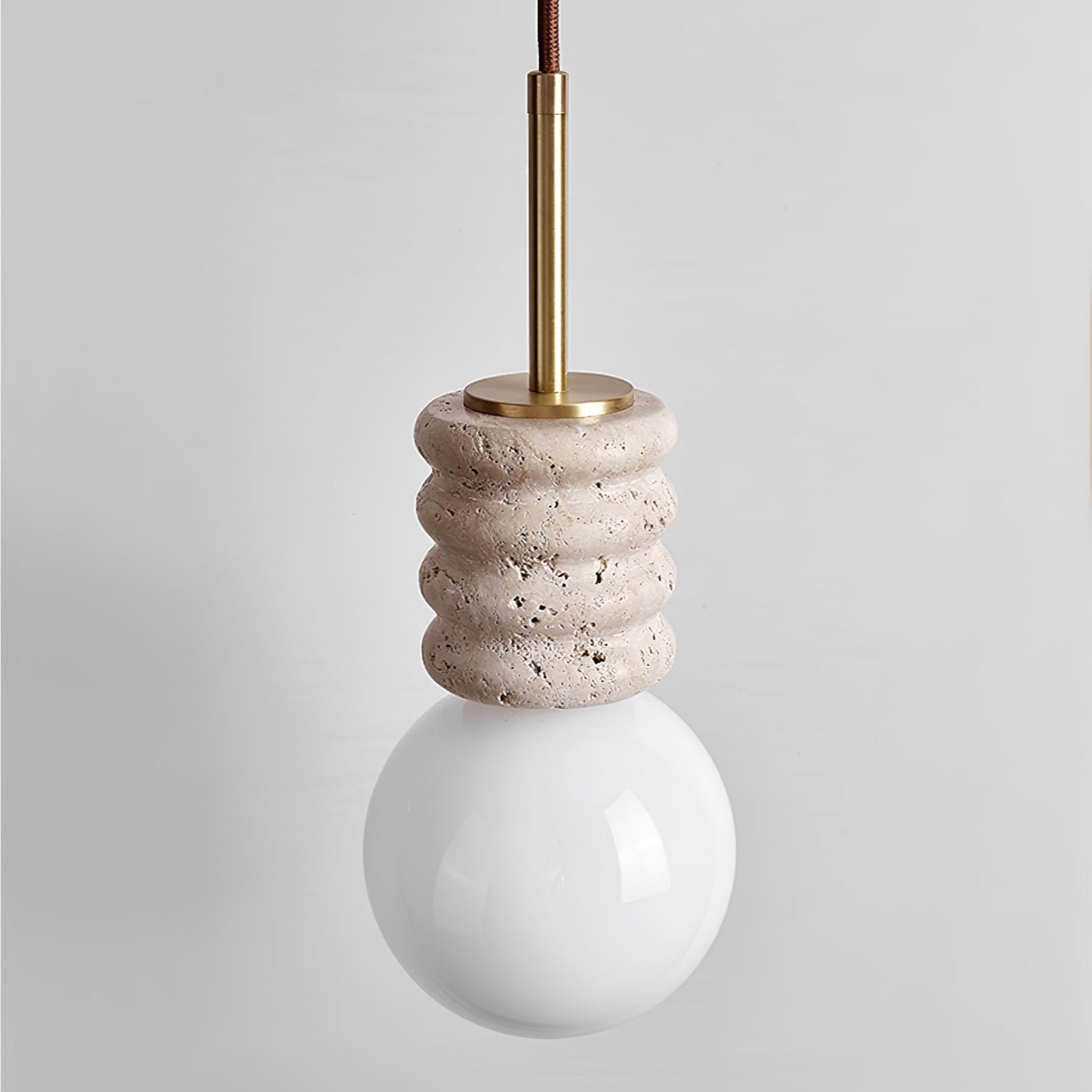 Suspension moderne Herman en Travertin jaune et blanc