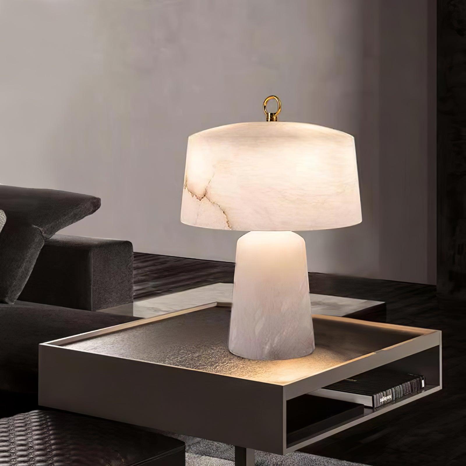 Lampe à poser moderne Walden en Albâtre Blanc et laiton