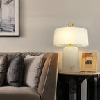 Lampe à poser moderne Walden en Albâtre Blanc et laiton