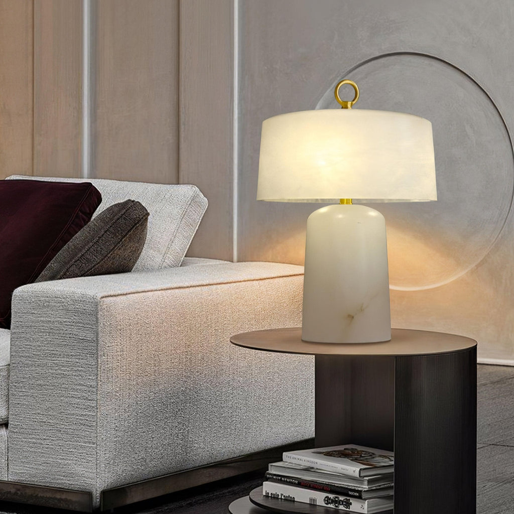 Lampe à poser moderne Walden en Albâtre Blanc et laiton