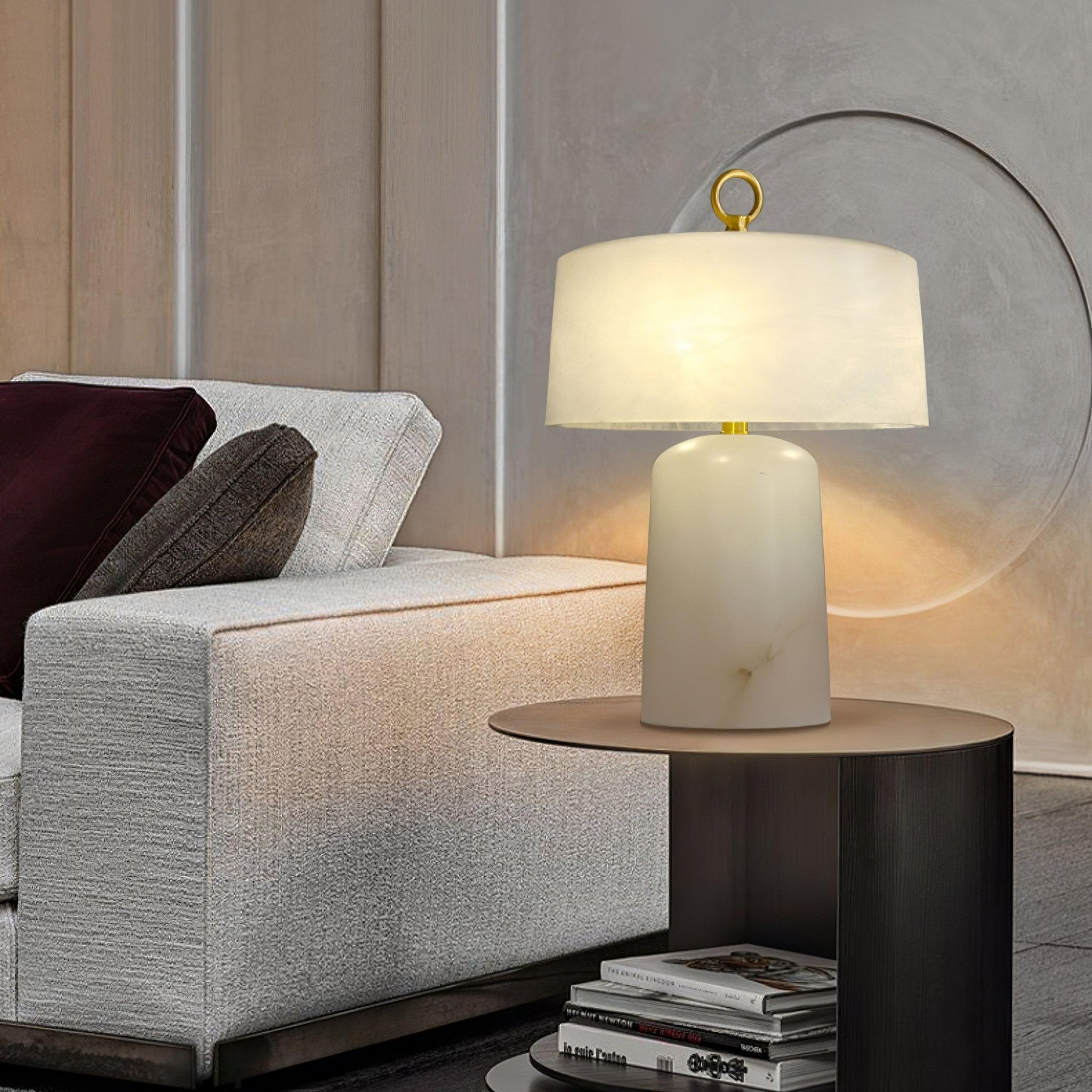 Lampe à poser moderne Walden en Albâtre Blanc et laiton