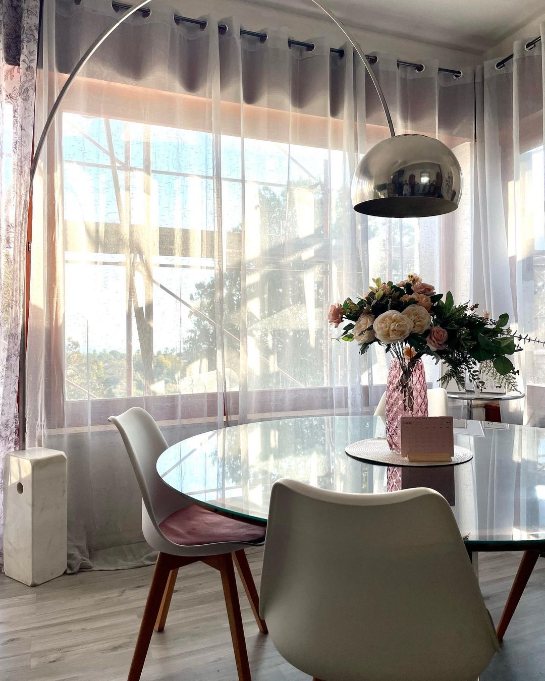 Lampadaire moderne Dav en Marbre