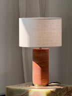 Lampe à poser moderne Hob en pierre, Marbre Travertin jaune et noir