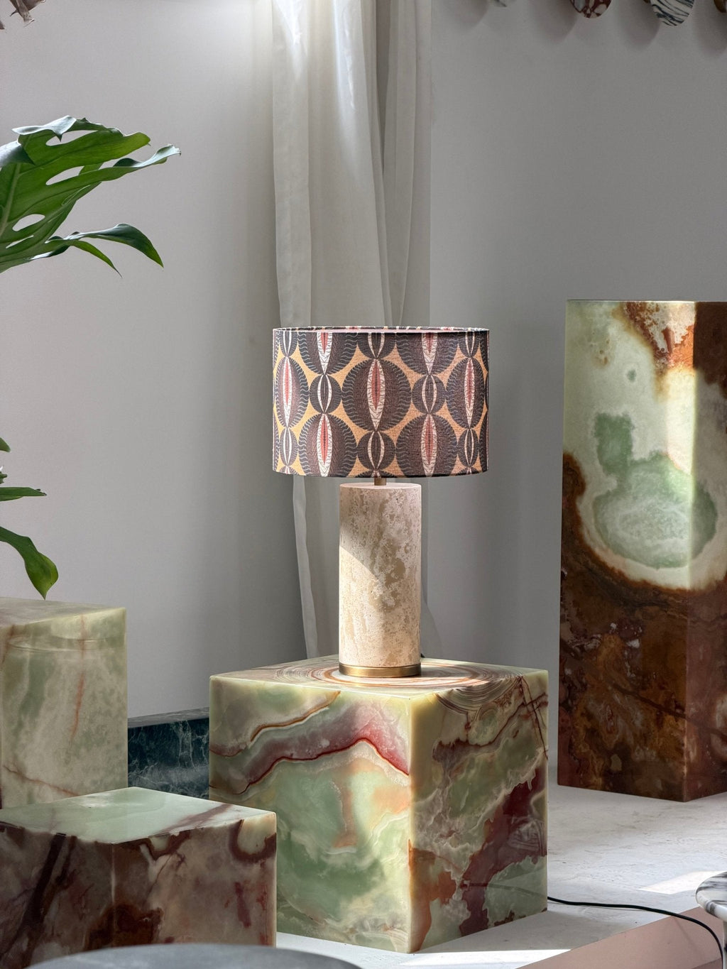Lampe à poser moderne Hob en pierre, Travertin Vert marbre et noir