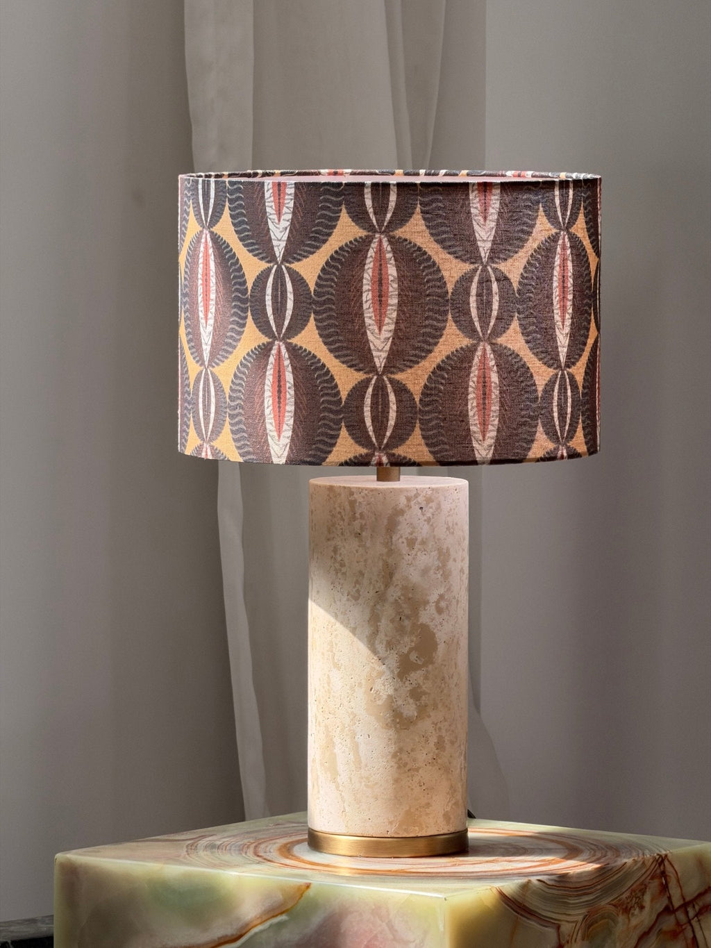 Lampe à poser moderne Hob en pierre, Travertin Vert marbre et noir