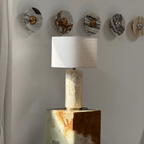 Lampe à poser moderne Hob en pierre, Marbre Travertin jaune et beige
